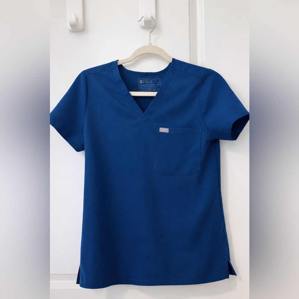Figs V-Neck Scrub Top in Royal Blue